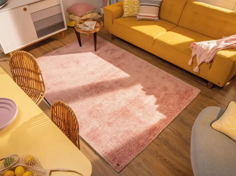 Ružový vlnený koberec TOM TAILOR