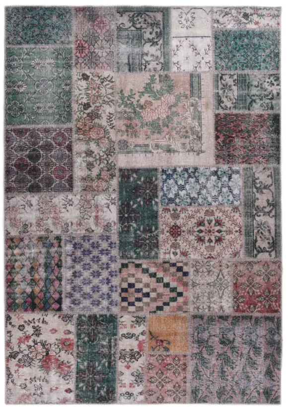 Tenký koberec Adara s motívom patchwork - M