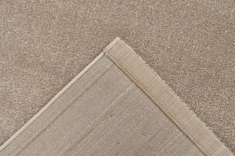 Béžový koberec Trend do študentskej izby - S
