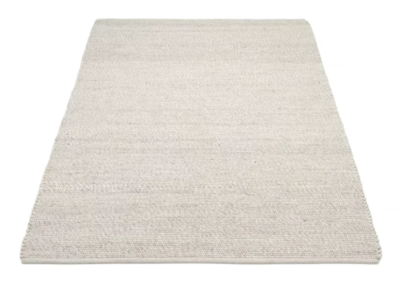 Strieborný vlnený guľôčkový štvorcový koberec - M