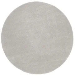 Jednofarebný šedý kruhový koberec s priemerom 200 cm.