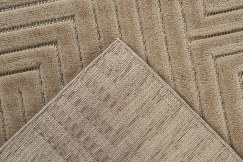 Exteriérový a interiérový koberec Labyrint v béžovej farbe - S