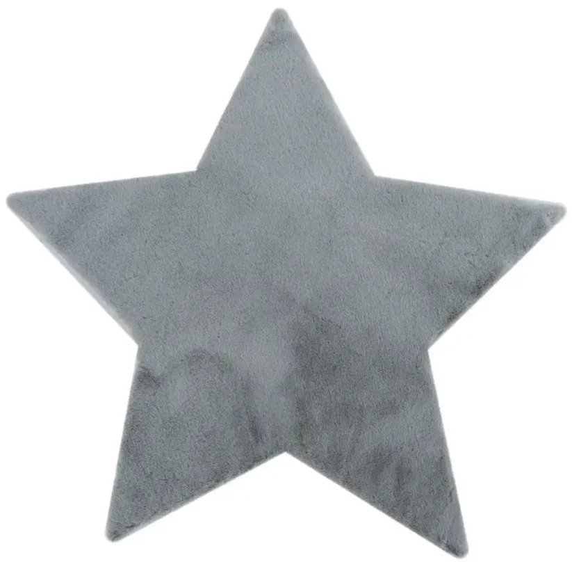 Detský koberček v striebornej farbe v tvare hviezdy.