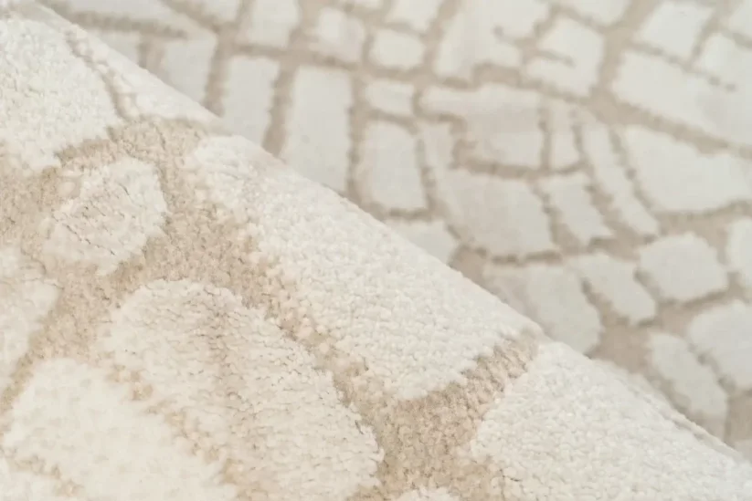 Béžový koberec jemná kôra - S